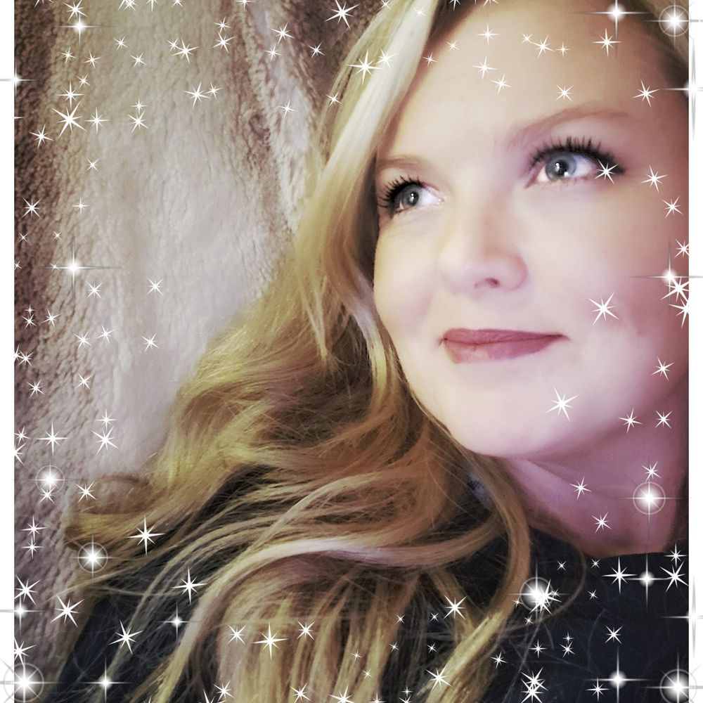 Meet your Posher, Nicola